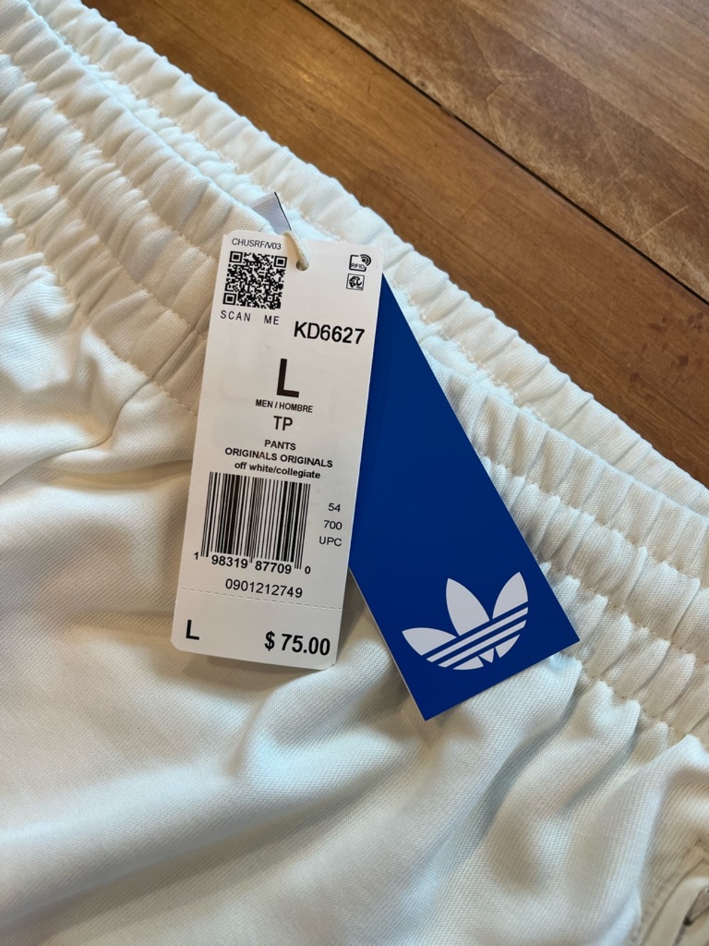 ADIDAS Firebird Roses Track Suit - Picture 15 of 15